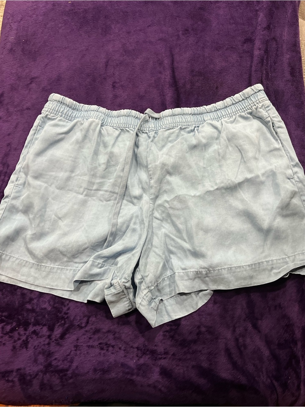 Hilary Radley denim light Blue Elastic Waist Pull-On Women's Shorts